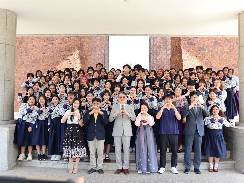 2-5. 'Lecture at Mahasarakham University in Thailand - 2'