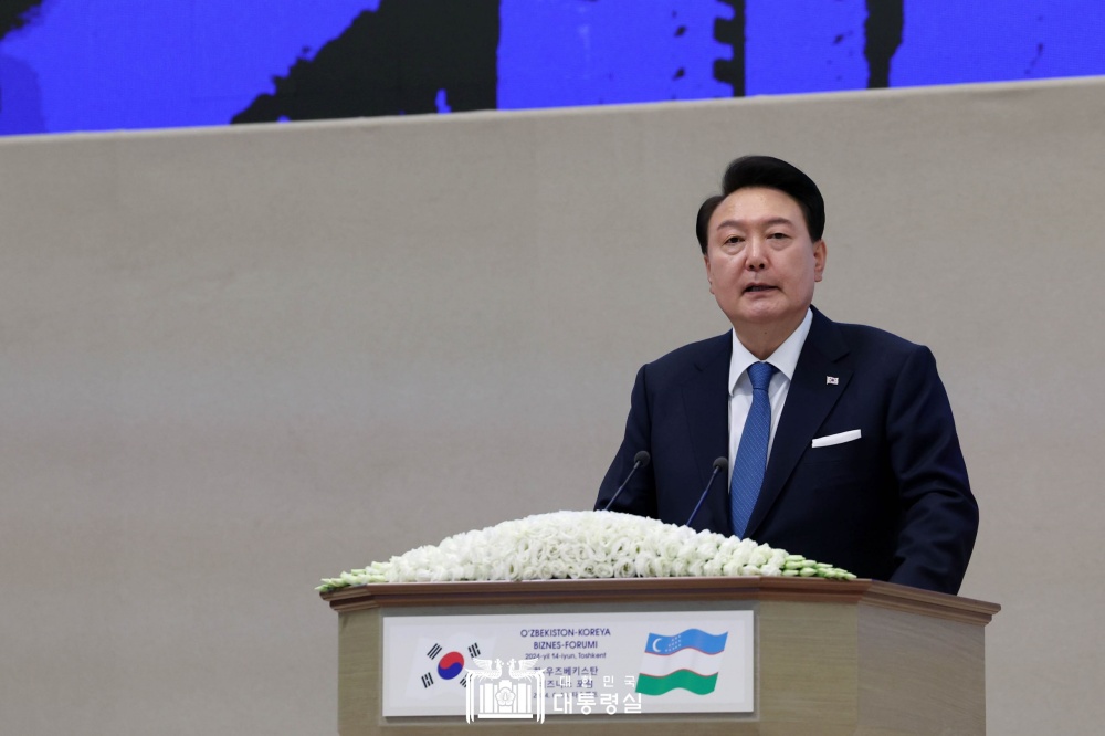  "어려울 때 서로 돕는 진정한 친구 우즈벡과 함께 미래로 나아갈 것"